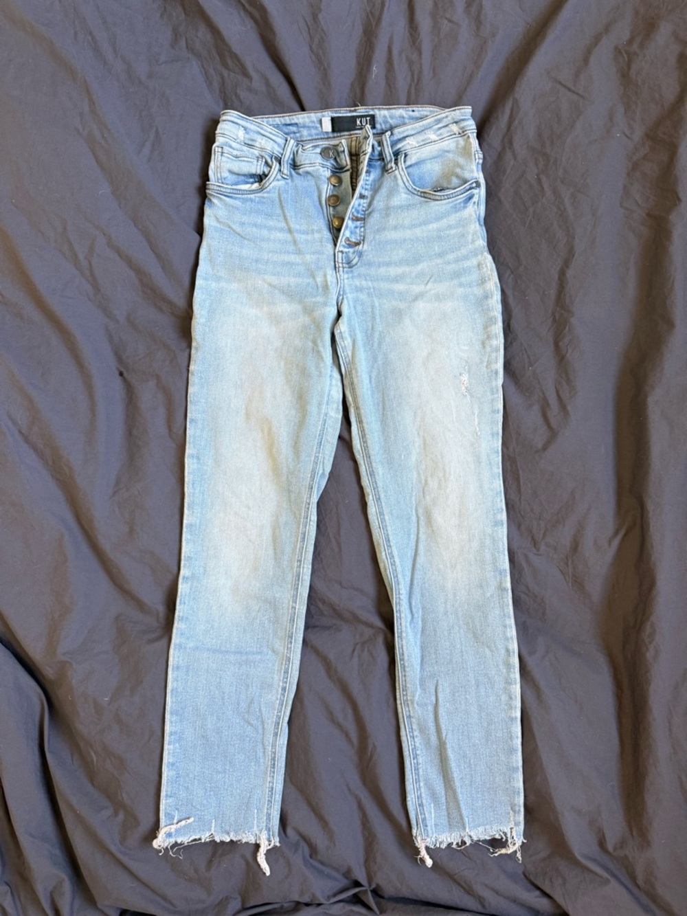 Women’s KUT from the Kloth Light Wash Straight Jeans